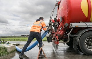 Kamer wil onderzoek naar functioneren mestmarkt