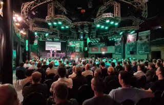 Boeren ontmoeten boeren op symposium in Gemert